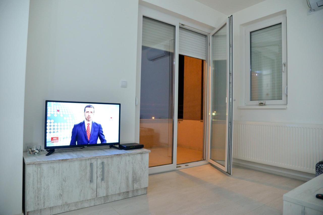 Best Apartments Парачин Екстер'єр фото